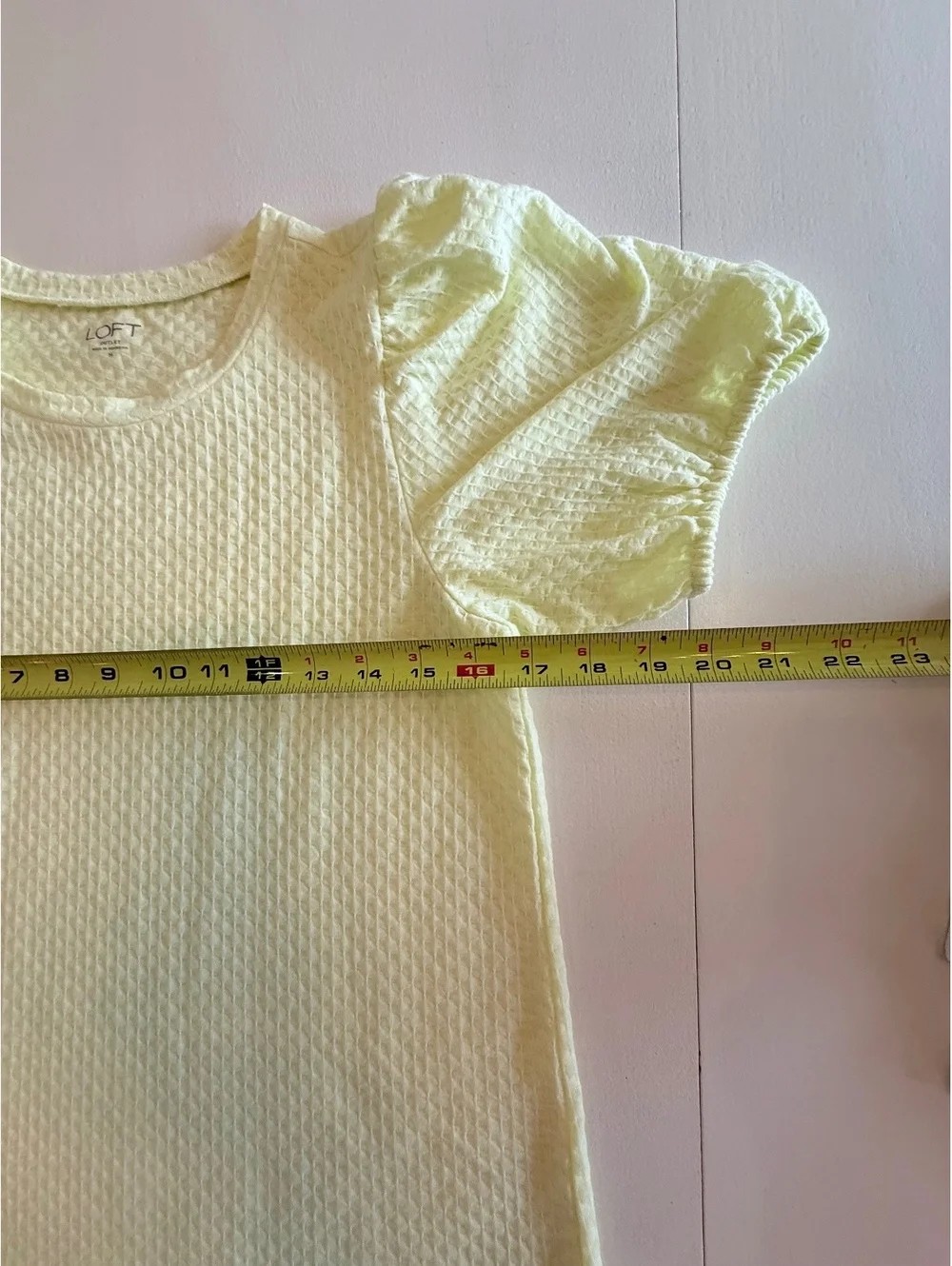 LOFT Outlet Light Yellow Puff Sleeve Textured Knit Top Medium
